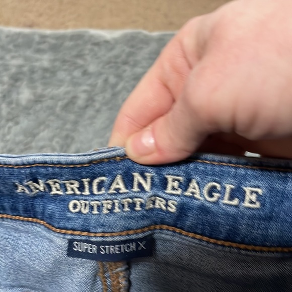 American Eagle skinny jeans - Picture 3 of 4